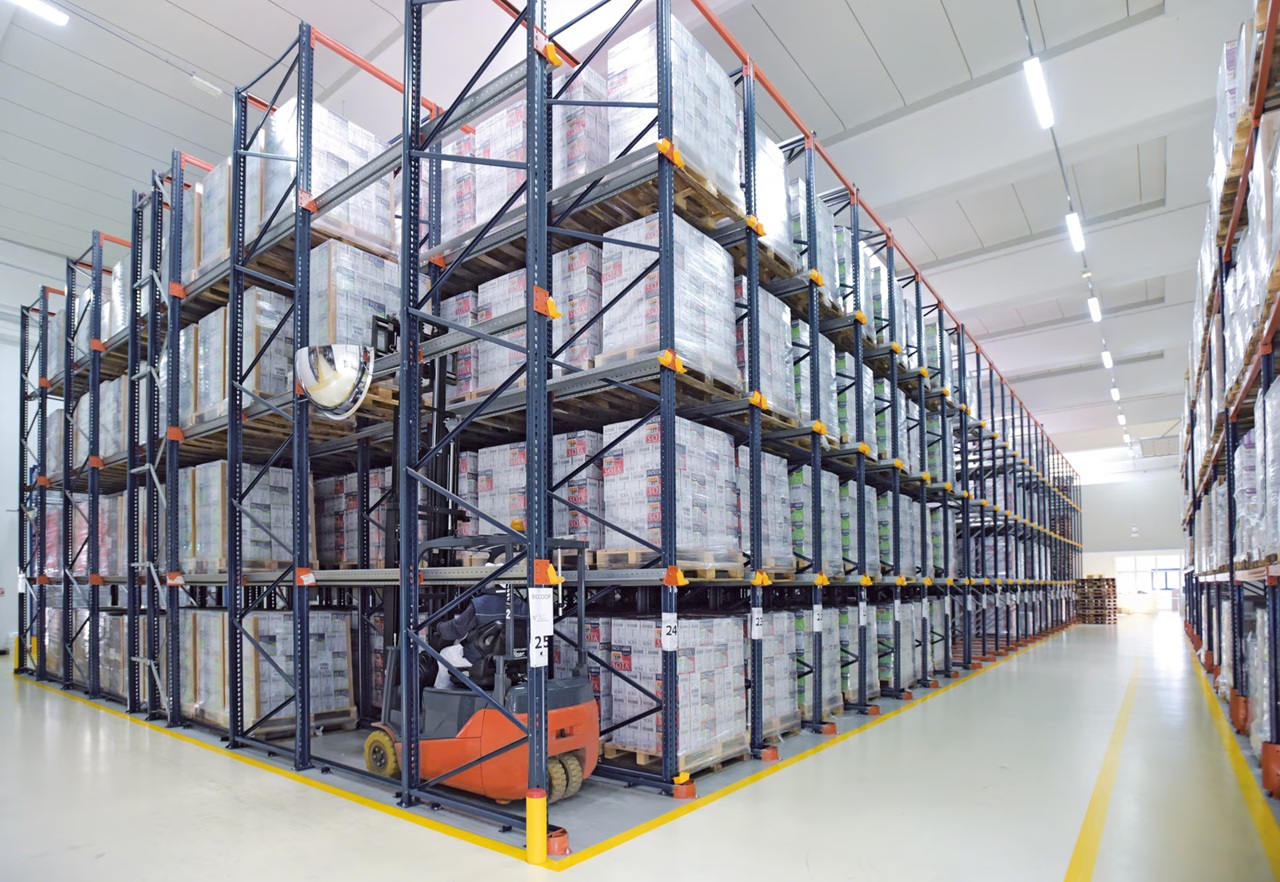 Drive-In Pallet Rack - Industrial Warehouse Racking in Plainfield