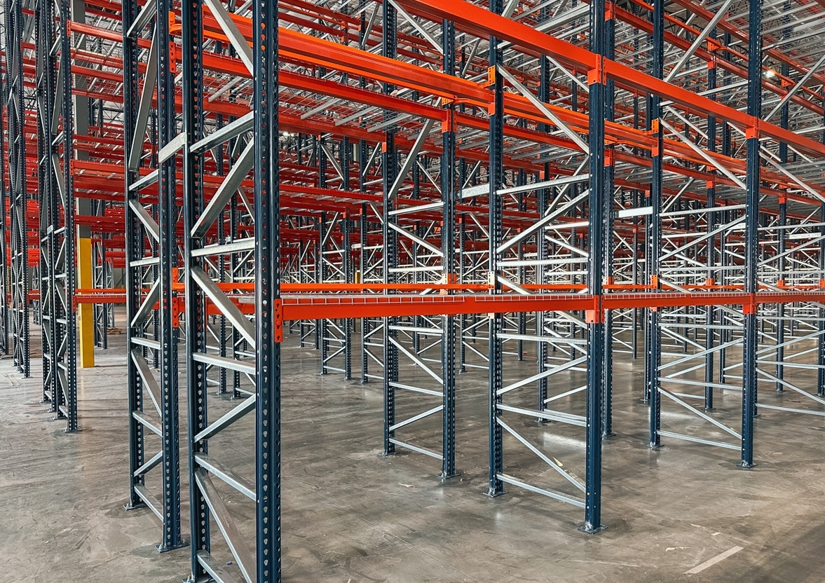 Selective Pallet Rack - Industrial Warehouse Racking in Plainfield